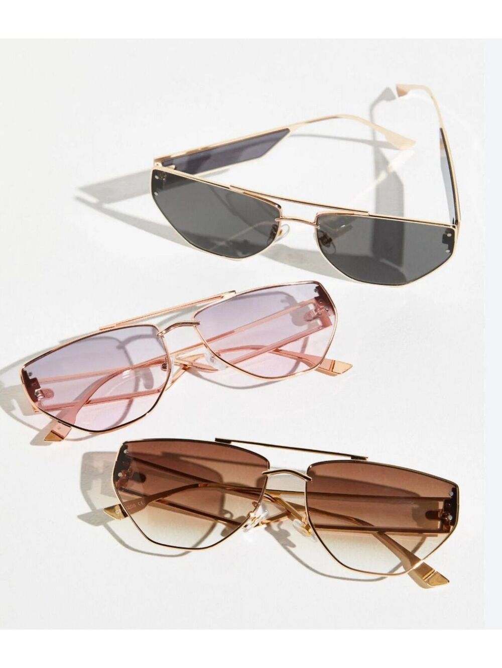 NWT FREE PEOPLE RETROGRADE AVIATOR SUNGLASSES LAVENDER (MIDDLE COLOR)